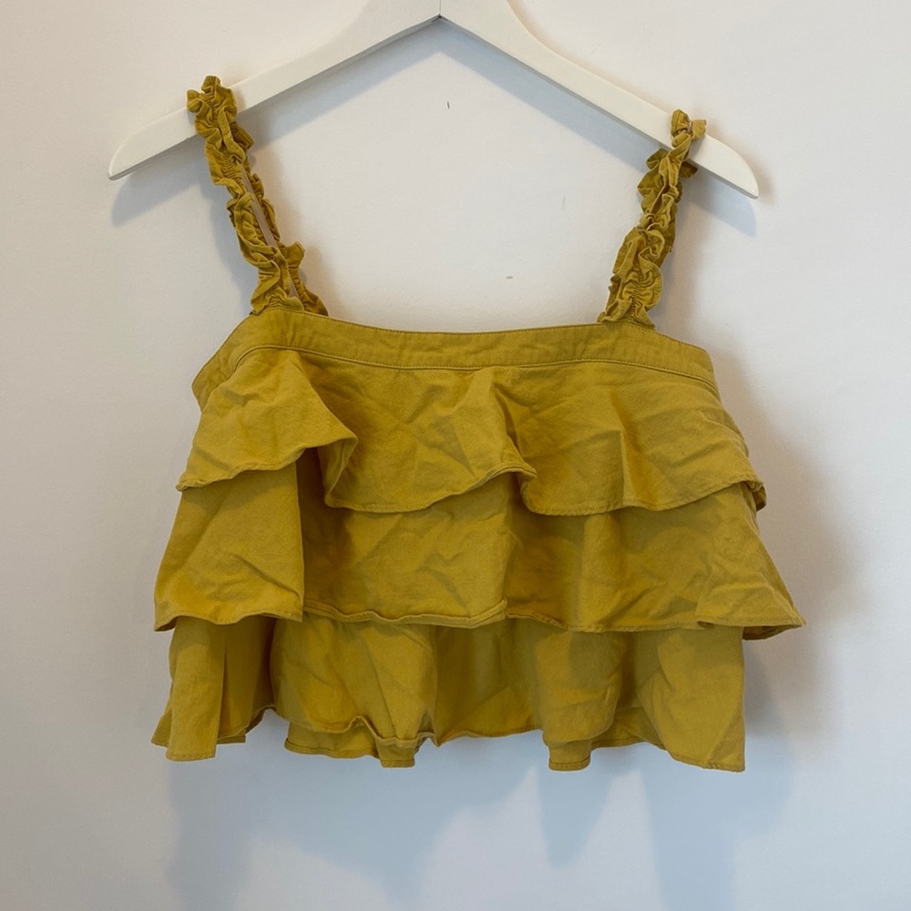 Ruffle tank